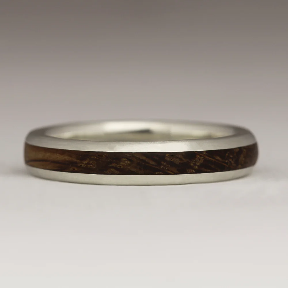 R55 4mm Comfort Wood Inlay Ring - Image 7